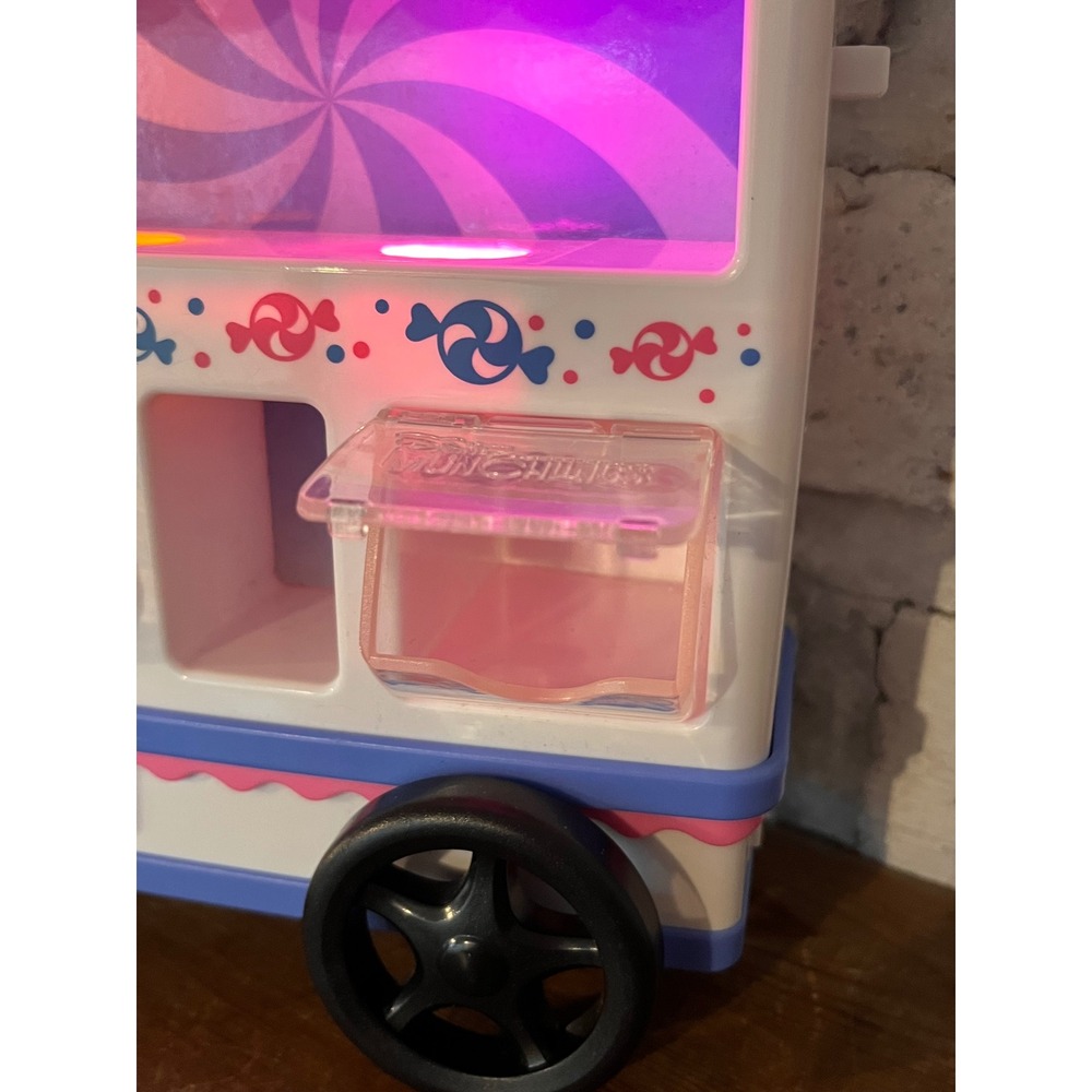 Disney Munchlings Candy Cart Playset by Just Play Cart Only WORKS! - Picture 4 of 9